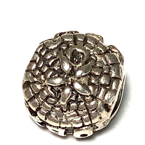 925 OBX Sterling Silver Sand Dollar Bead European Style 4.09g - Picture 3 of 8